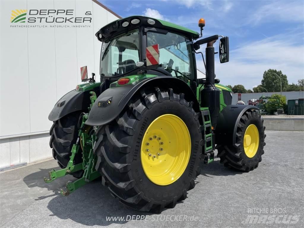 John Deere 6230R Tractors