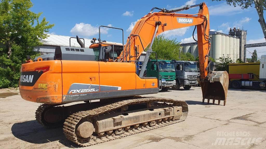 Doosan DX 255 LC-5 Crawler excavators