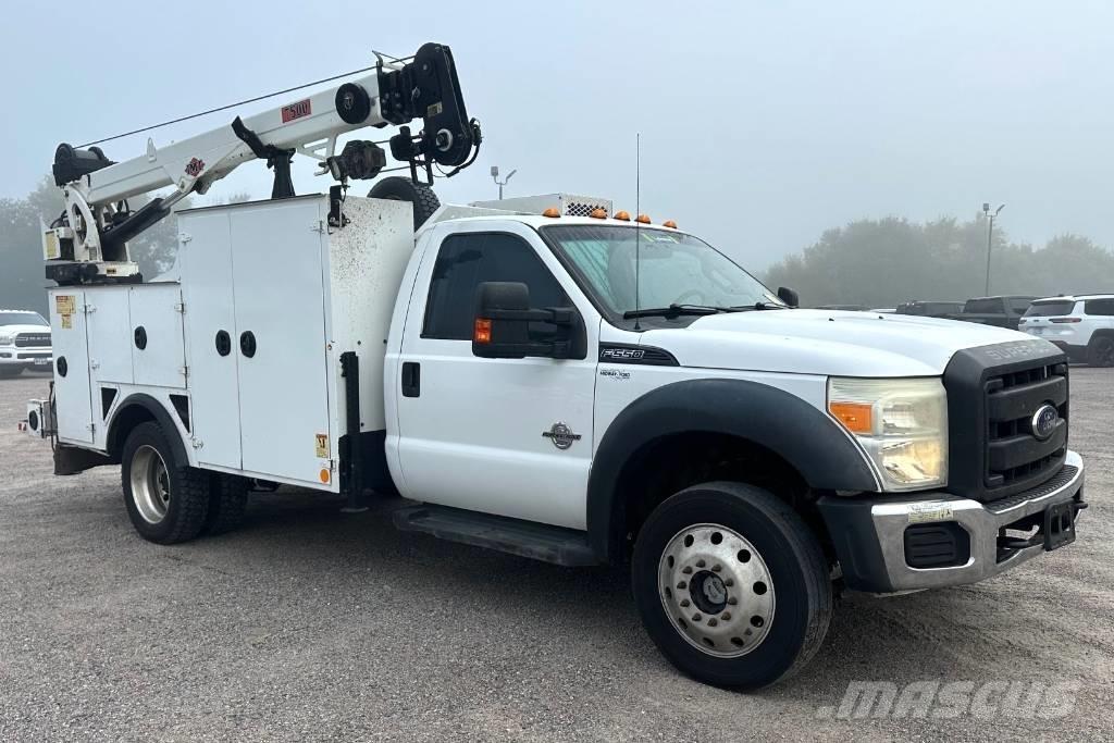 Ford F 550 XL SD Track mounted cranes