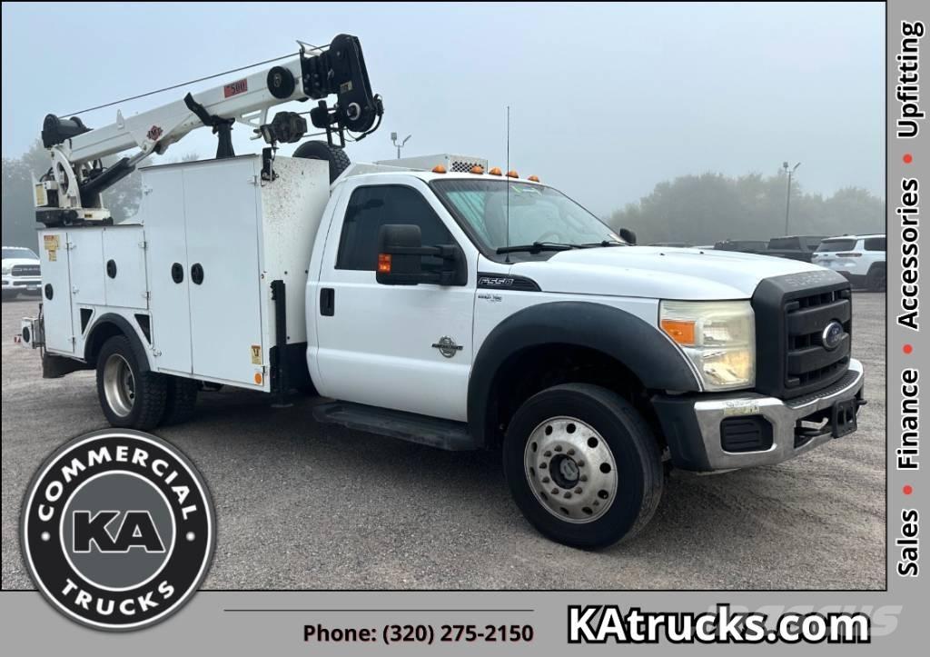 Ford F 550 XL SD Track mounted cranes