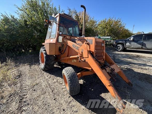 CASE 480E Backhoe