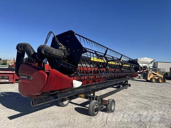 Case IH 3020 Combine harvester heads