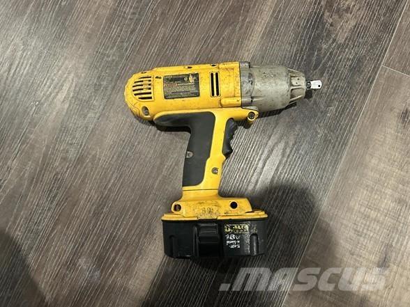 DeWalt DW059 Instruments, measuring and automation equipment