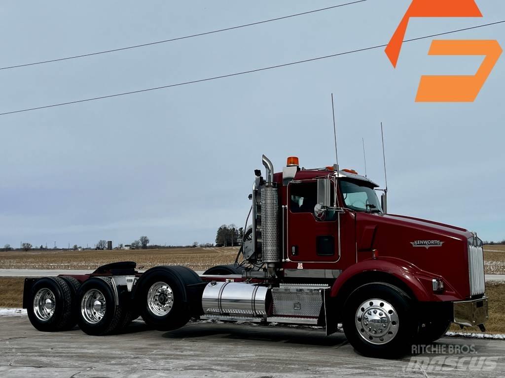 Kenworth T 800 Prime Movers