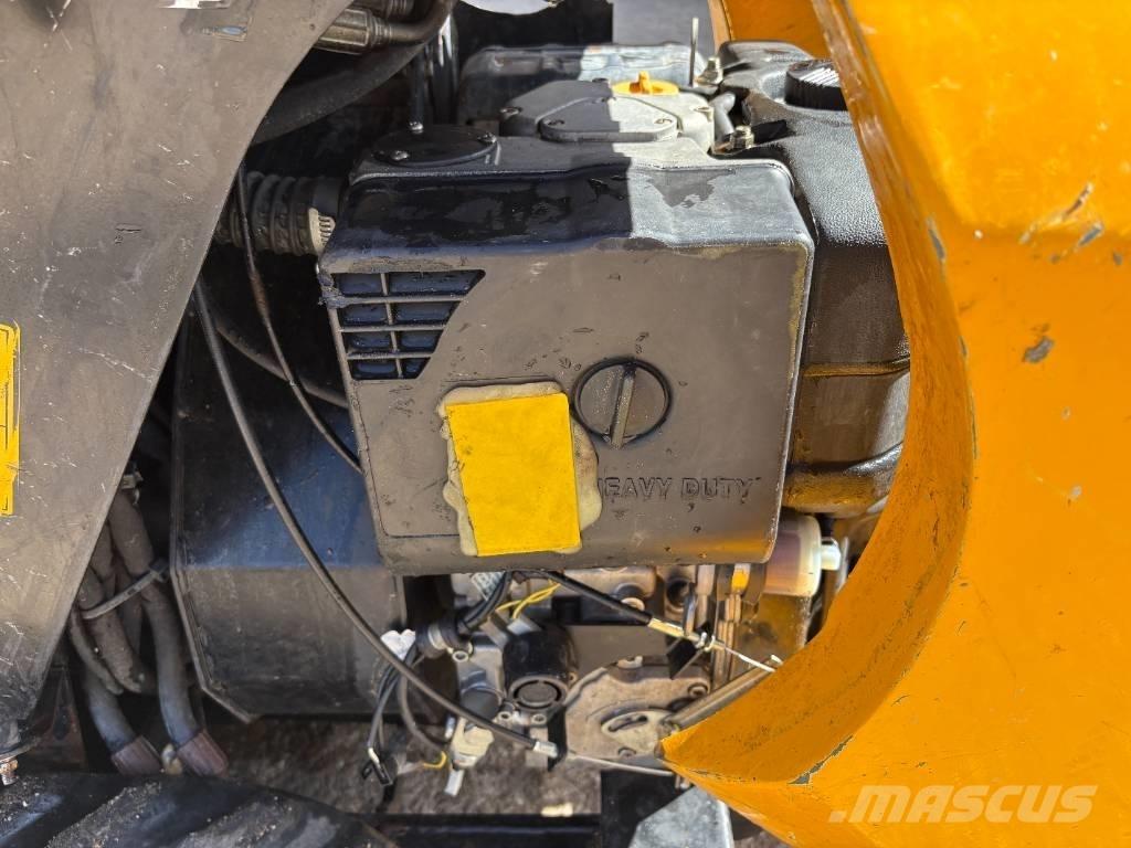 JCB HT D5 Tracked dumpers