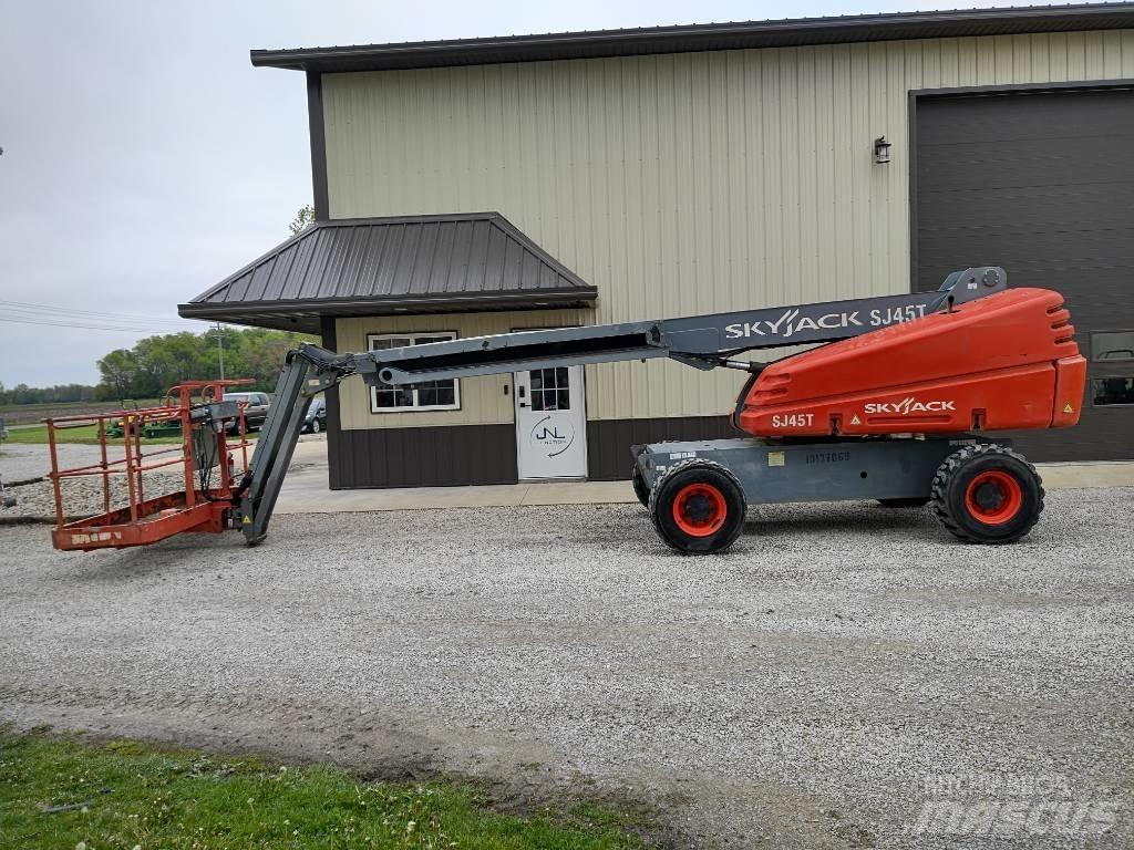 SkyJack SJ 45 T Telescopic boom lifts