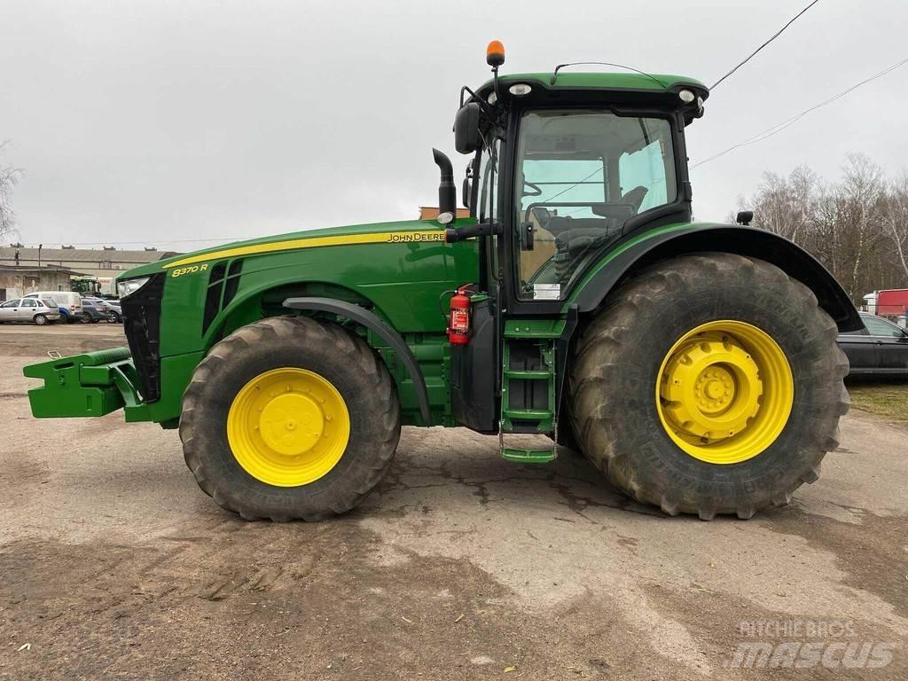 John Deere 8370R Tractors