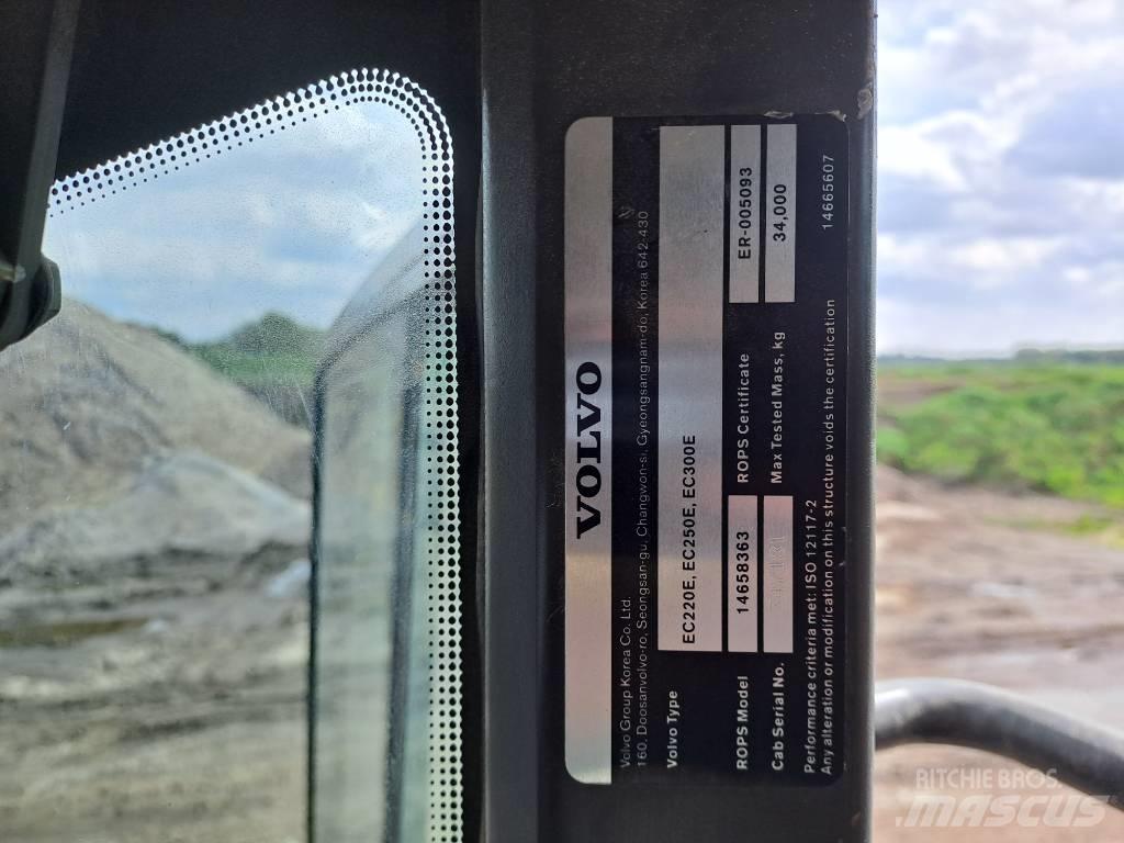 Volvo EC300EL Crawler excavators