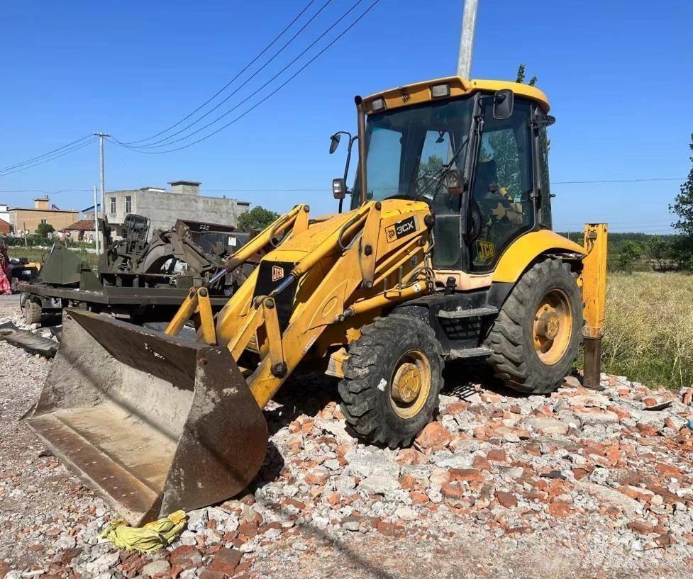 JCB 3 CX Backhoe