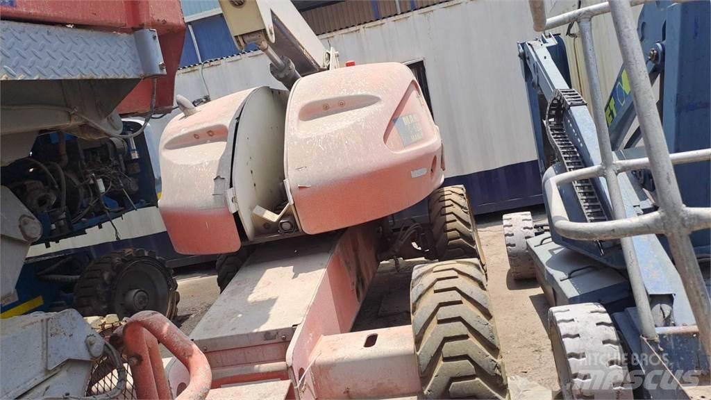 JLG 460SJ Telescopic boom lifts