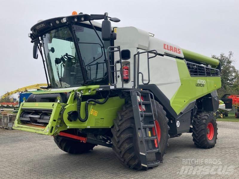 CLAAS LEXION 6700 Combine harvesters