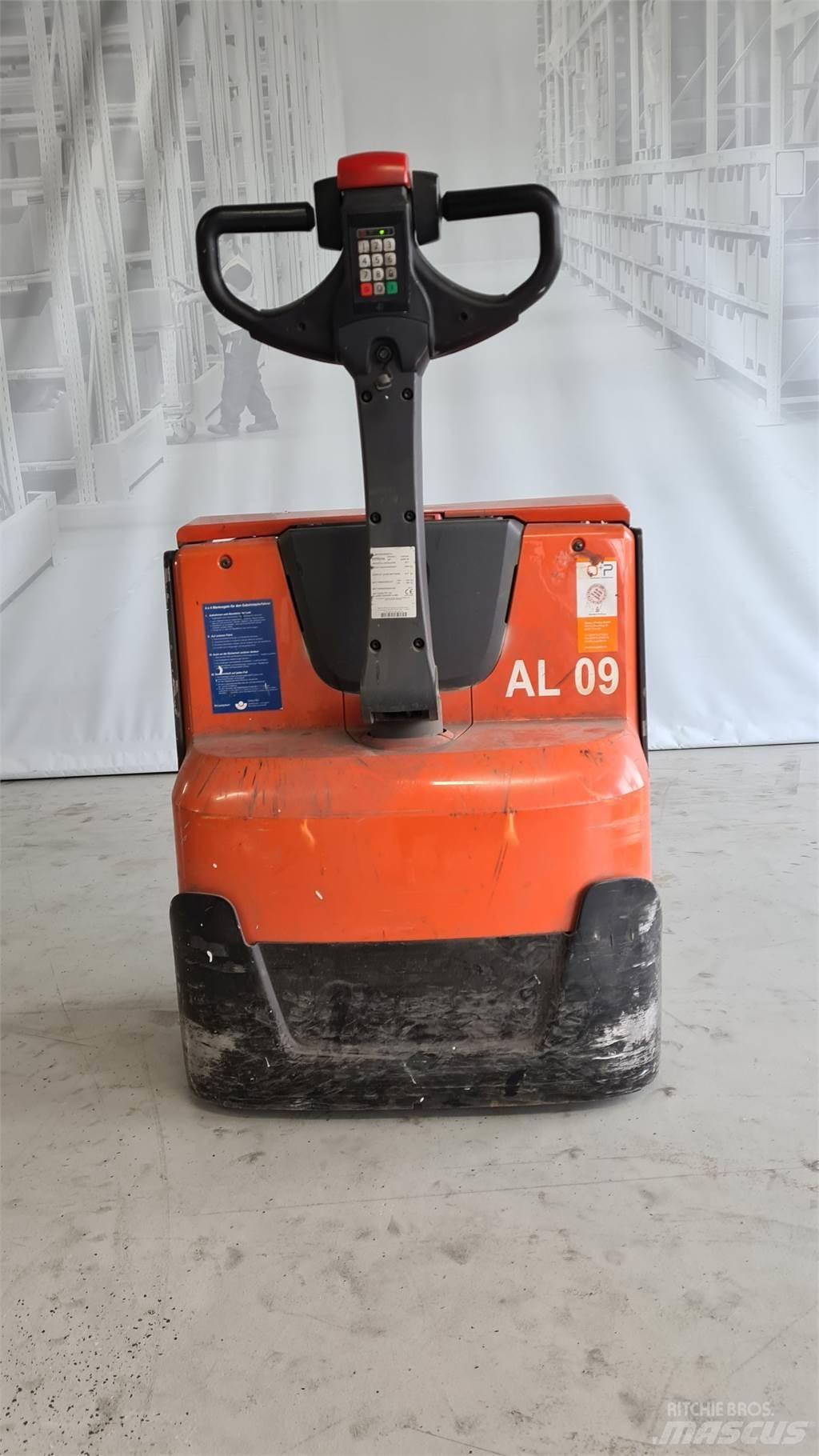 Toyota LWE 250 Low lifter