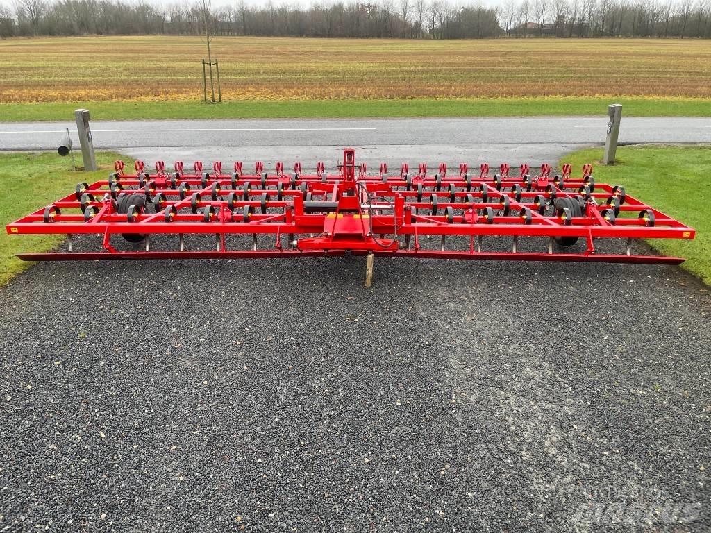 Väderstad 6m NZ Harrows