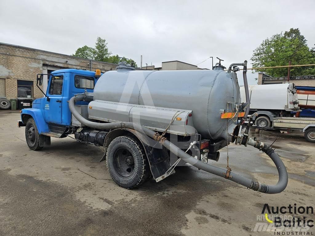 Gaz 3307 Vacuum cleaners