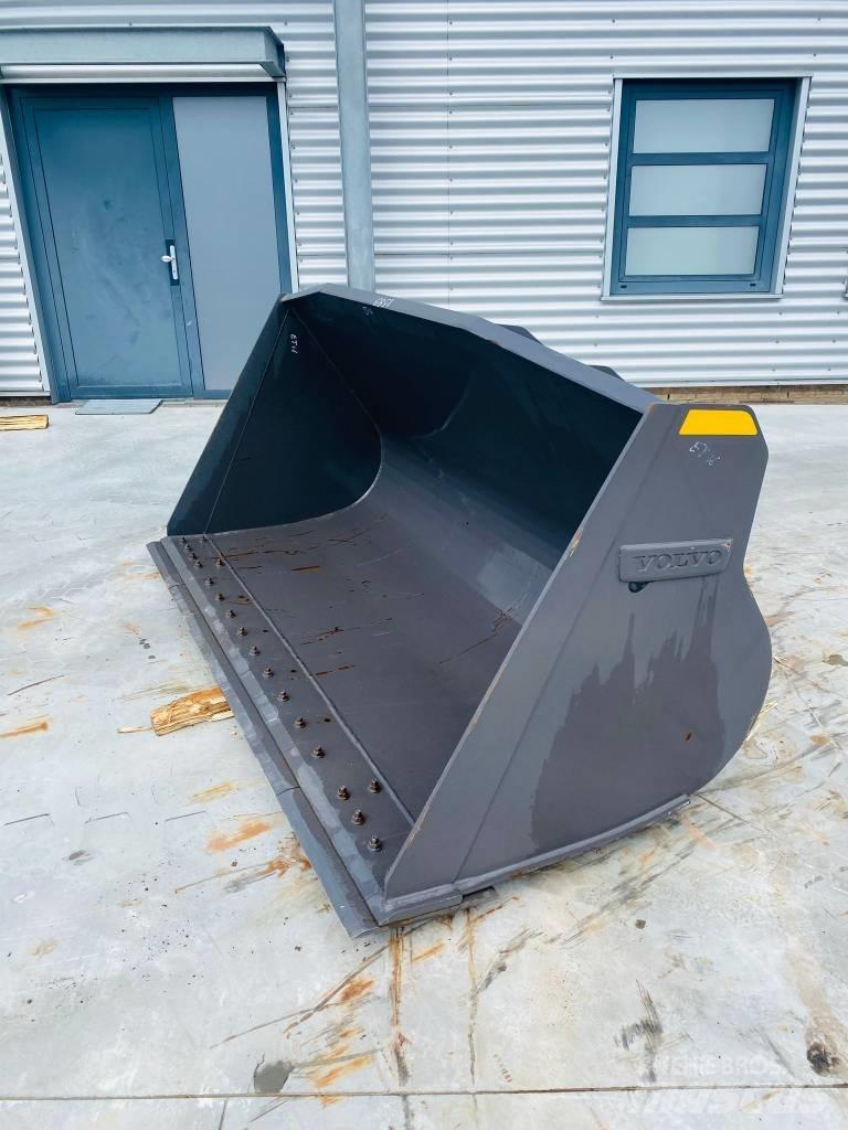 Volvo L 60 Buckets