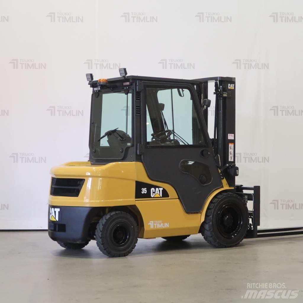 CAT DP35NT Diesel trucks
