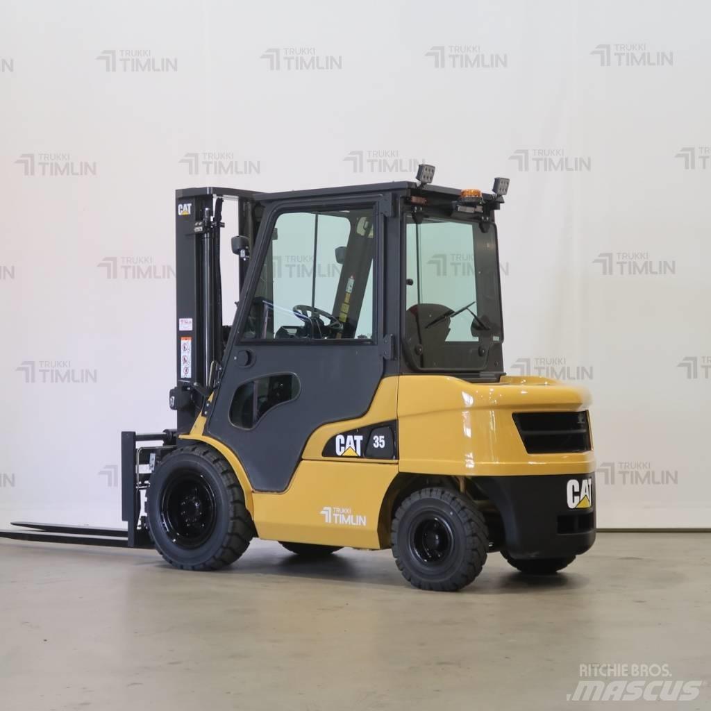 CAT DP35NT Diesel trucks