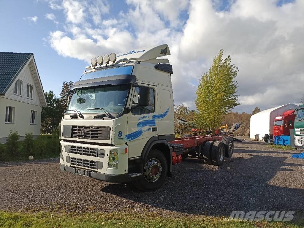 Volvo FM 440 Chassis Cab trucks