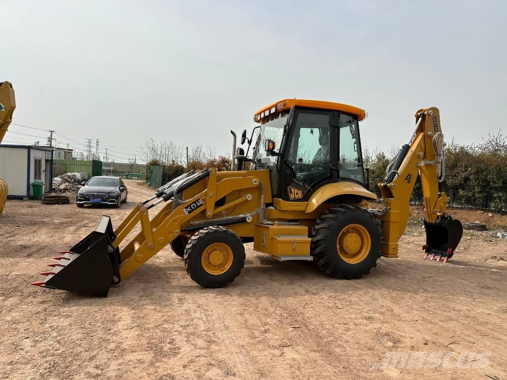 JCB 3CX Backhoe