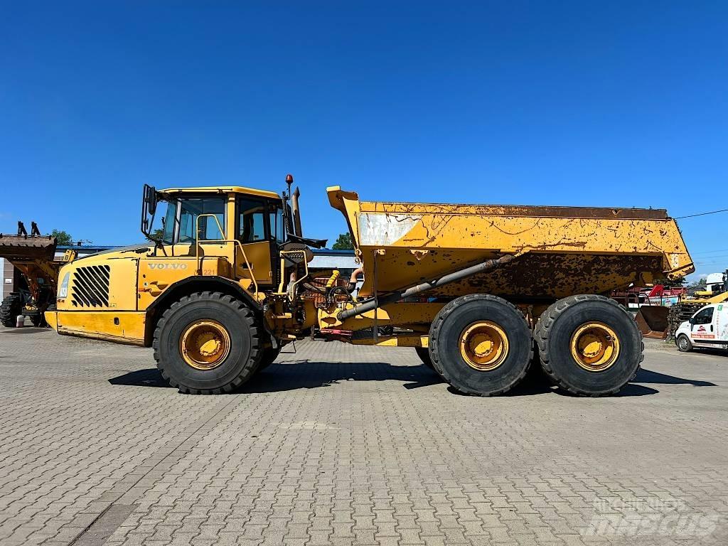 Volvo A 25 D Articulated Haulers