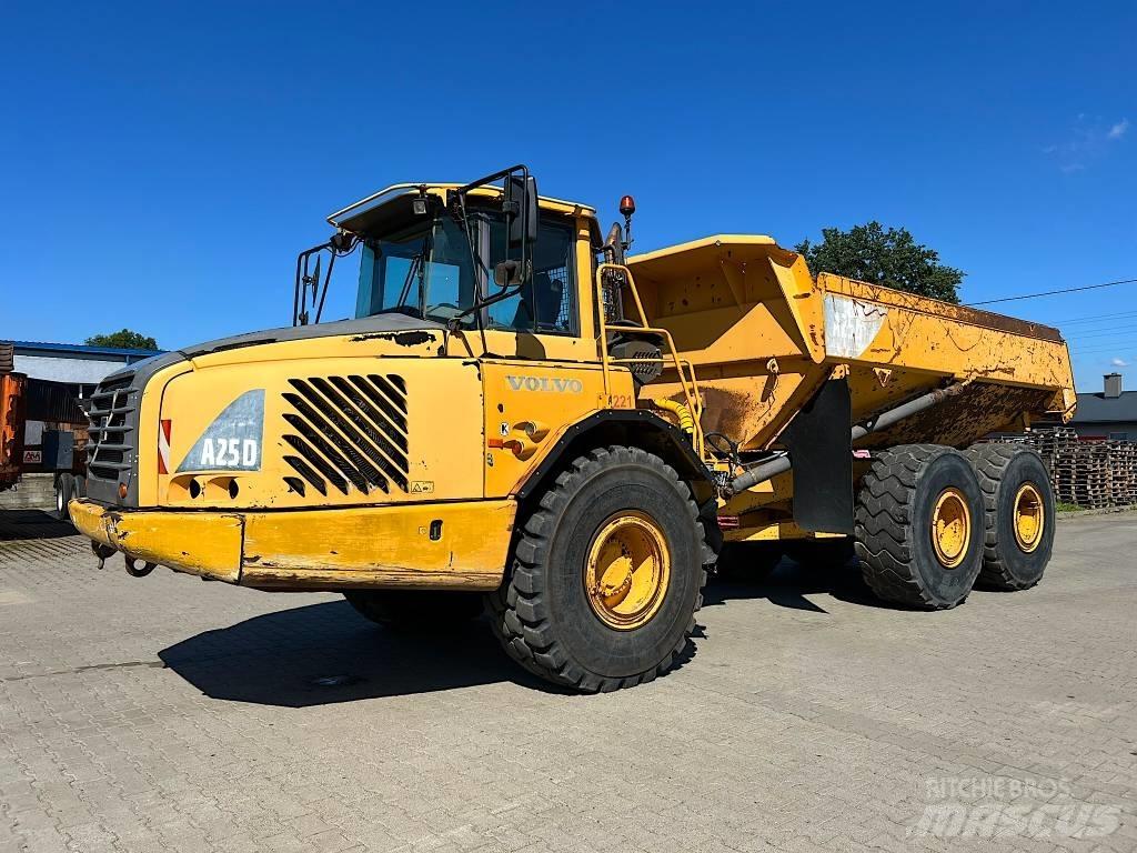 Volvo A 25 D Articulated Haulers