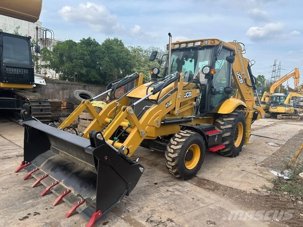 JCB 3 CX Backhoe