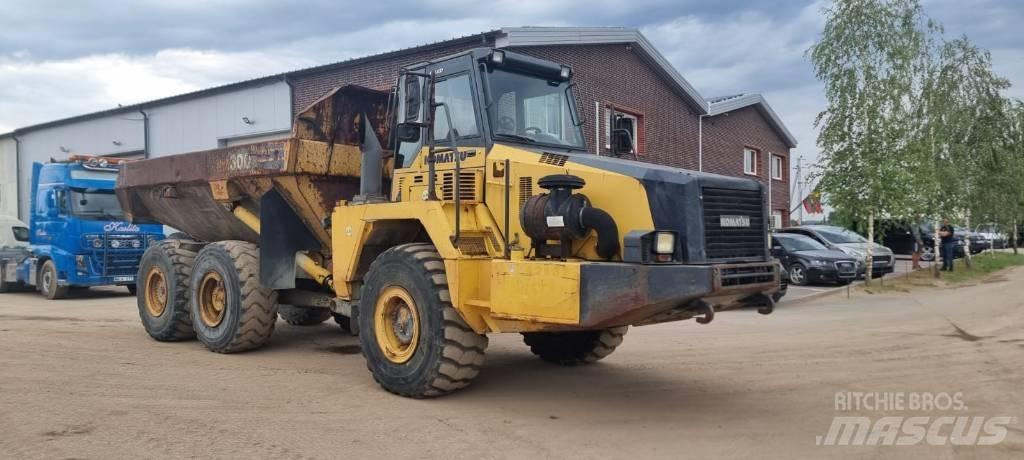 Komatsu HM 300-2 Articulated Haulers