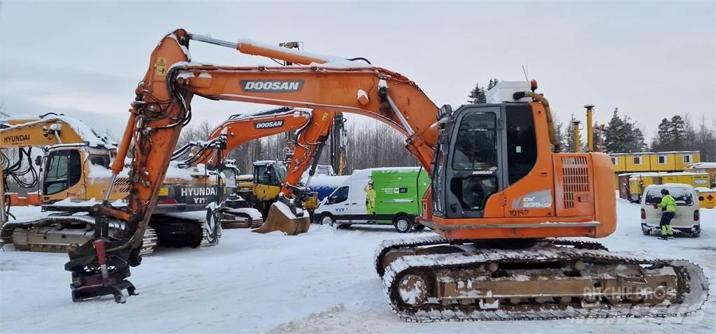 Doosan DX235LCR Crawler excavators