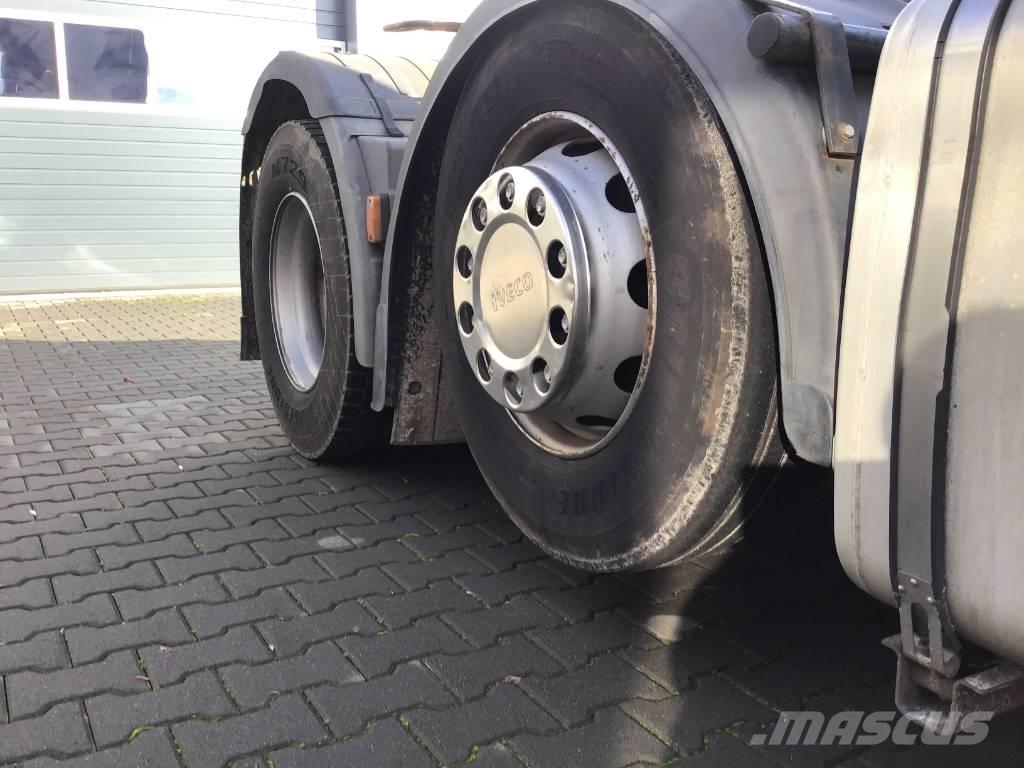 Iveco Stralis 420 Prime Movers