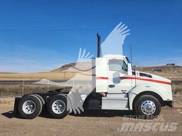 Kenworth T880 Prime Movers