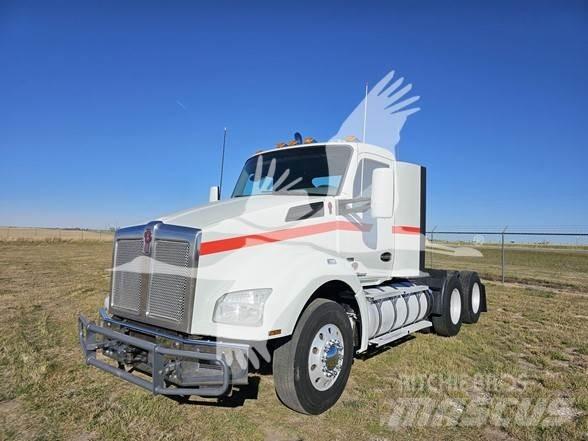 Kenworth T880 Prime Movers