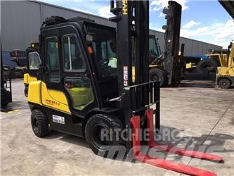 Hyster H3.0TX LPG trucks