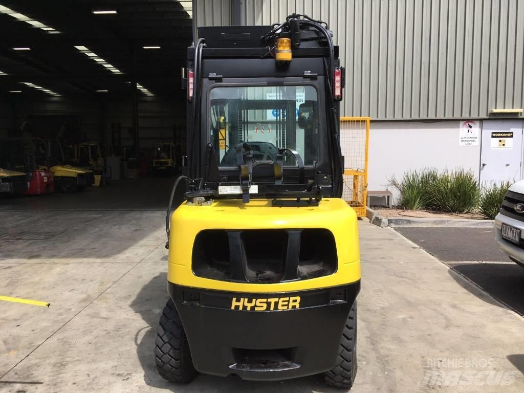 Hyster H3.0TX LPG trucks