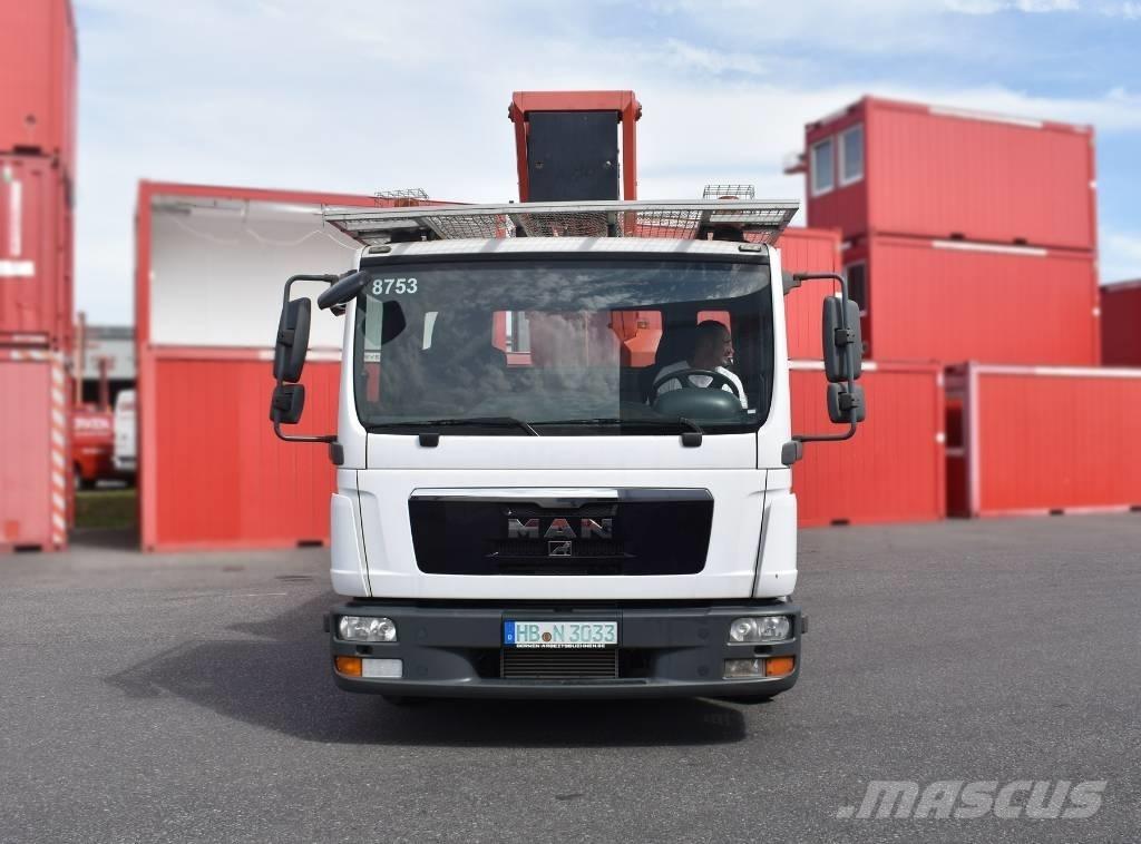Ruthmann T 330 Truck mounted platforms