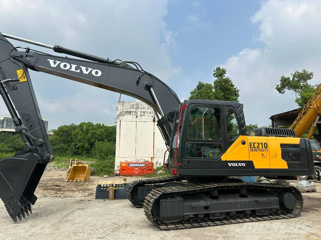Volvo EC 210 Mini excavators  7t - 12t