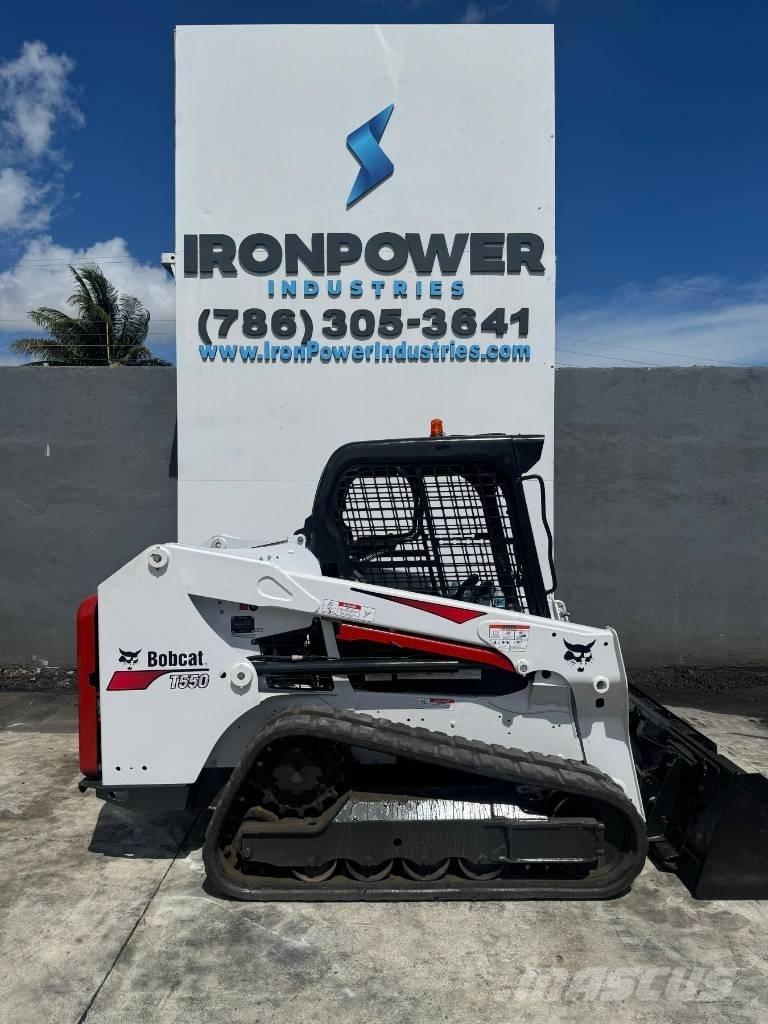 Bobcat T 550 Skid steer loaders
