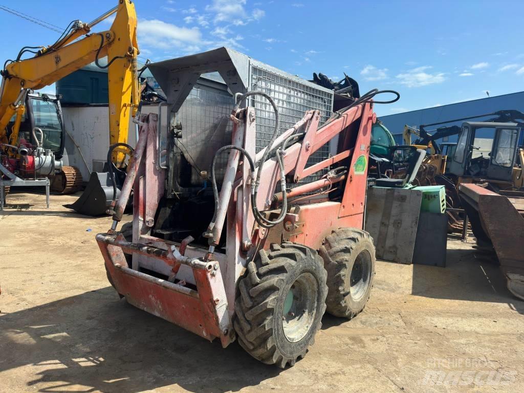 Unirak 600 Skid steer loaders