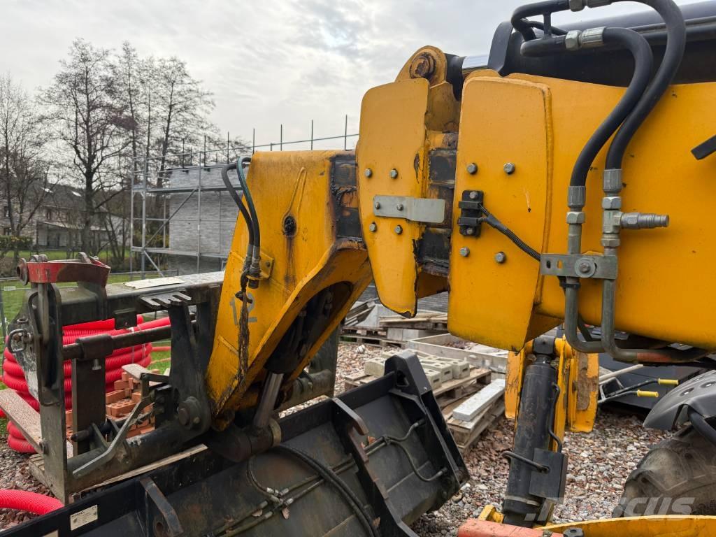 JCB 535-125 Hiviz Telescopic handlers