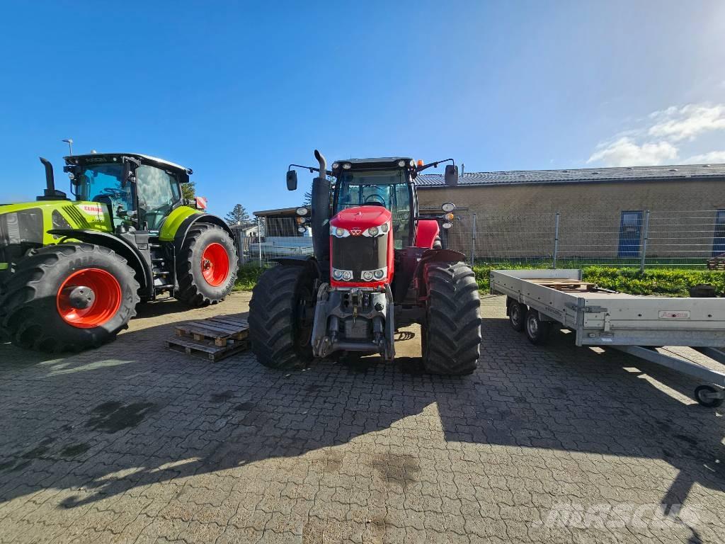 Massey Ferguson 7624 Tractors