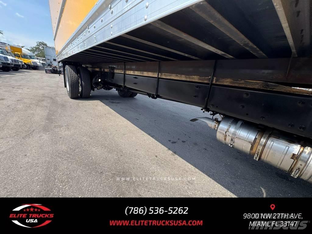 Freightliner M106 Other trucks