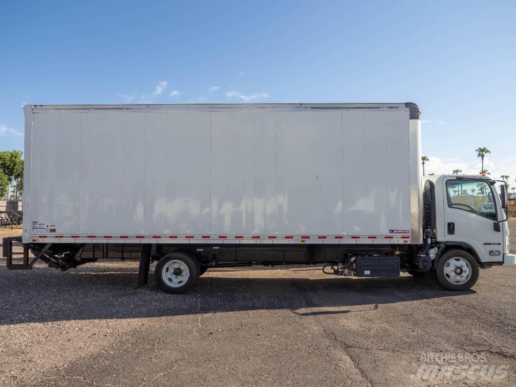 Isuzu NRR Box trucks