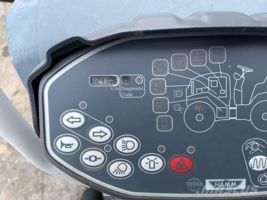 Hamm HD 12 VV Twin drum rollers