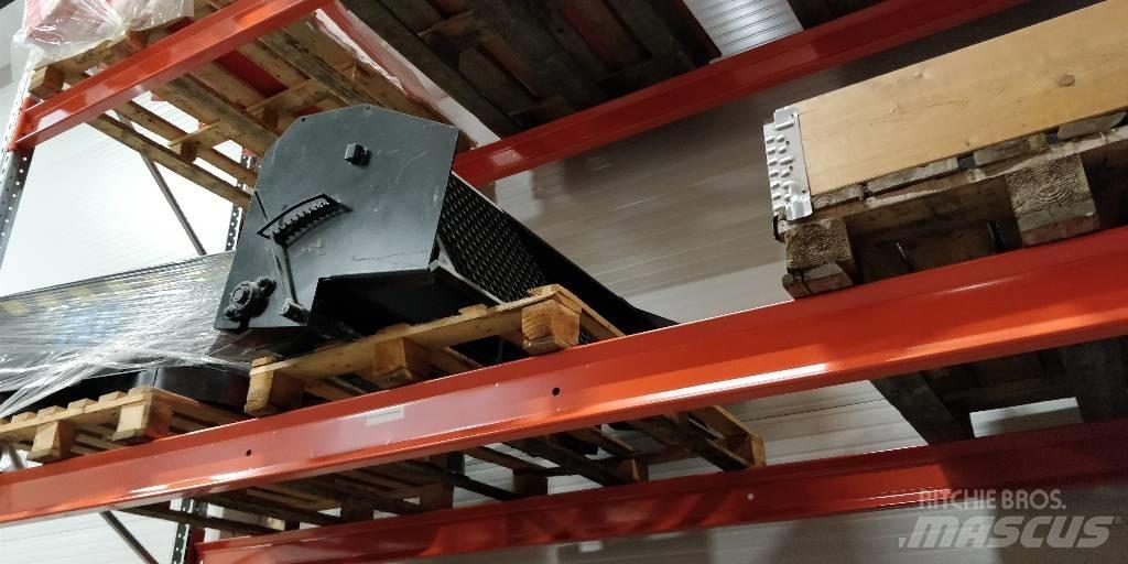  IISI Telasirotin Compact tractor attachments