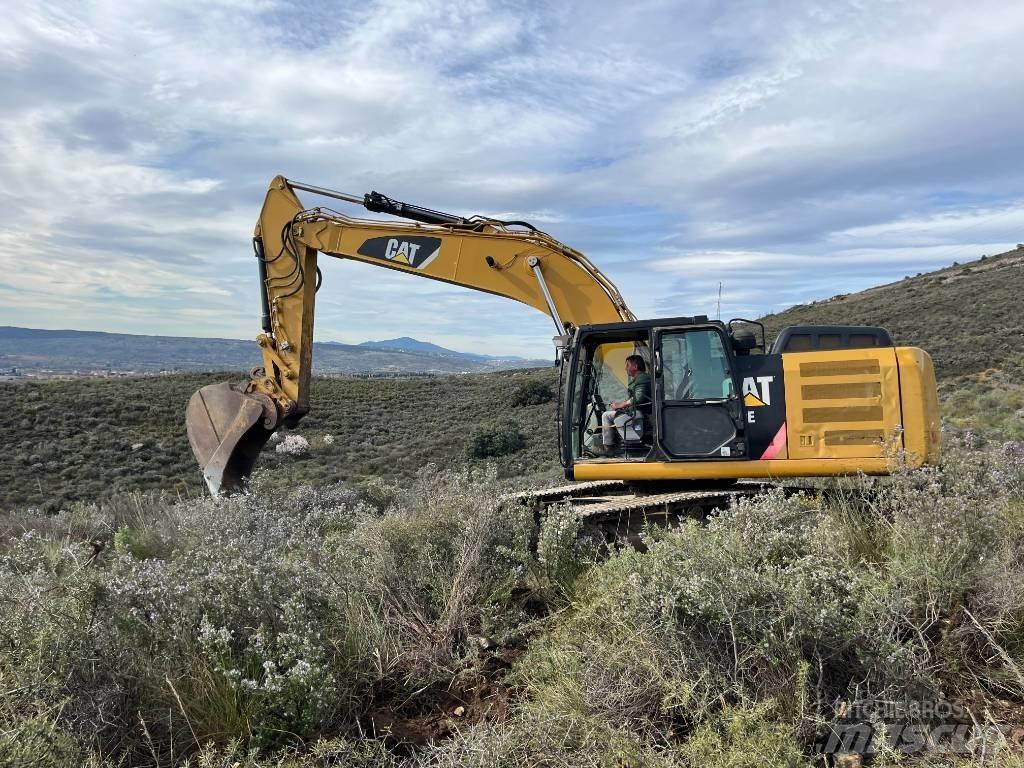 CAT 329 E Crawler excavators