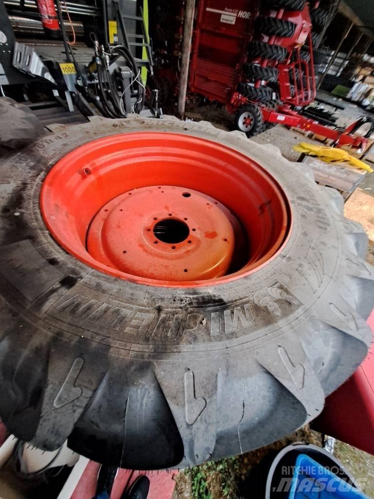 Michelin xobib Tyres, wheels and rims