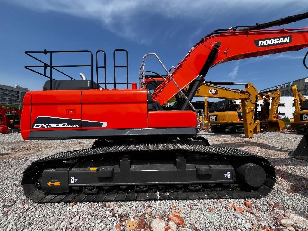 Doosan DX 300 LC-9C Crawler excavators