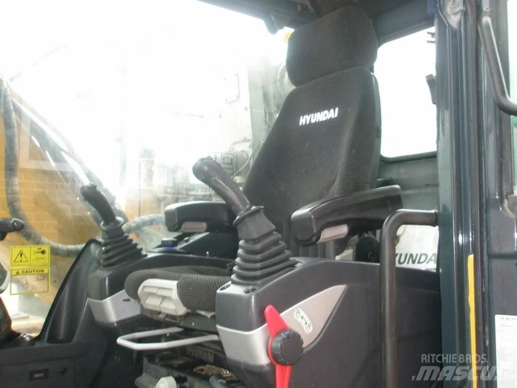 Hyundai HX140 Crawler excavators