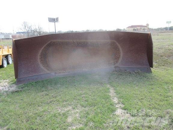 CAT 988 Blade Blades