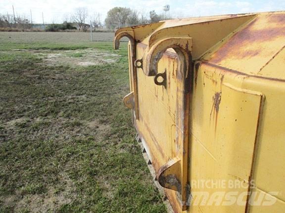 CAT 988 Blade Blades