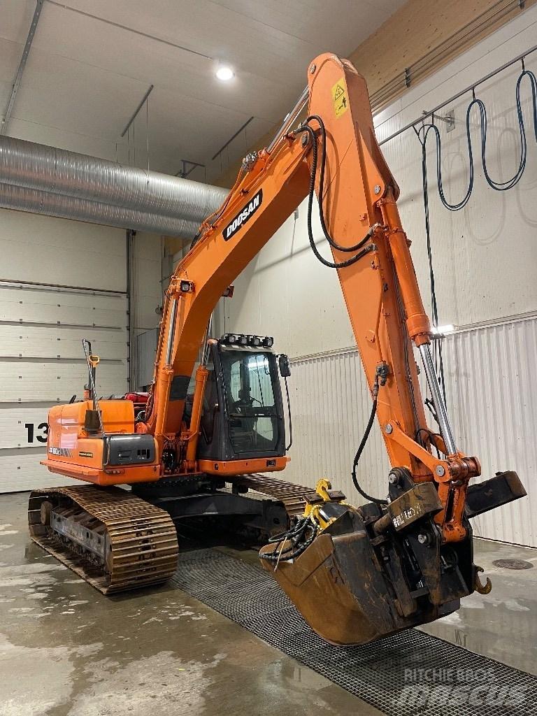 Doosan DX 160 Crawler excavators